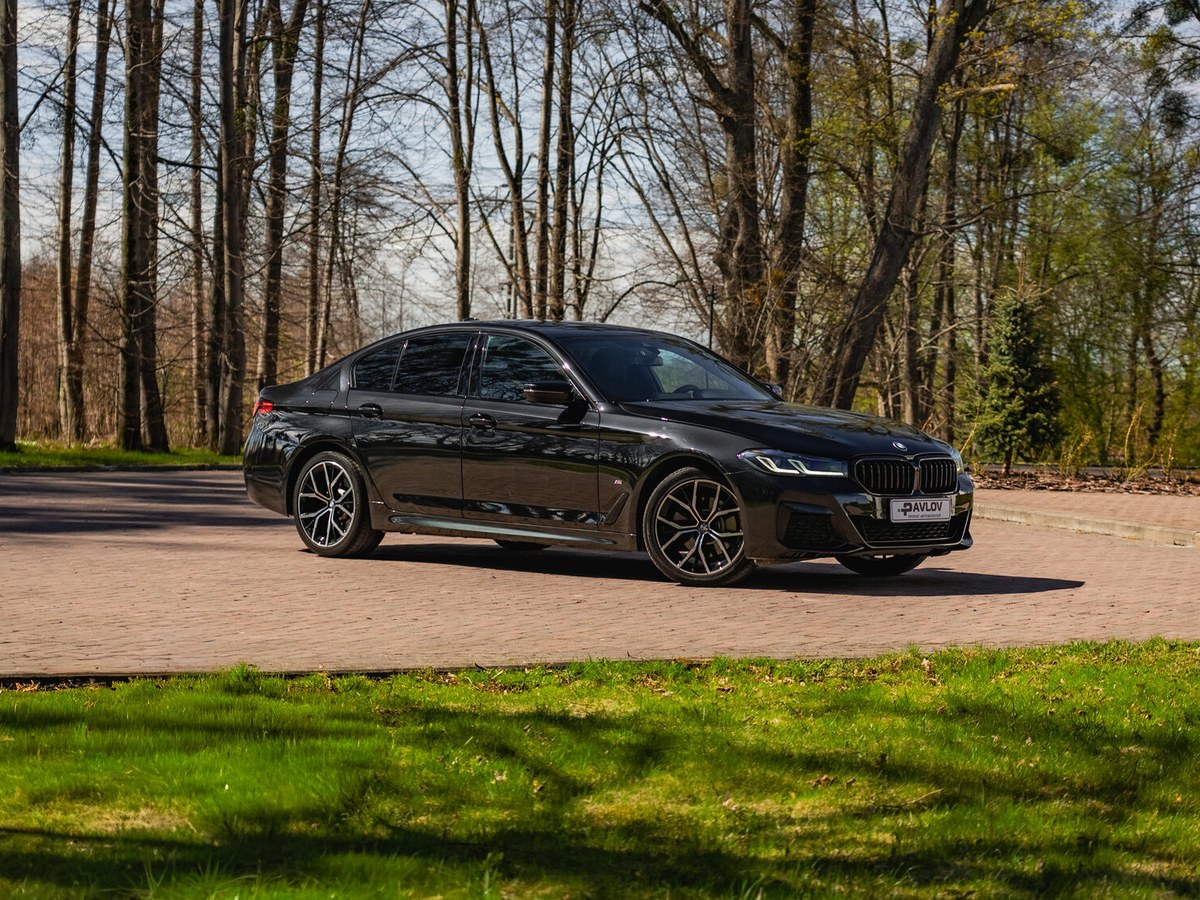 BMW 520d G30 2020 — аренда авто в Калининграде — фото 2