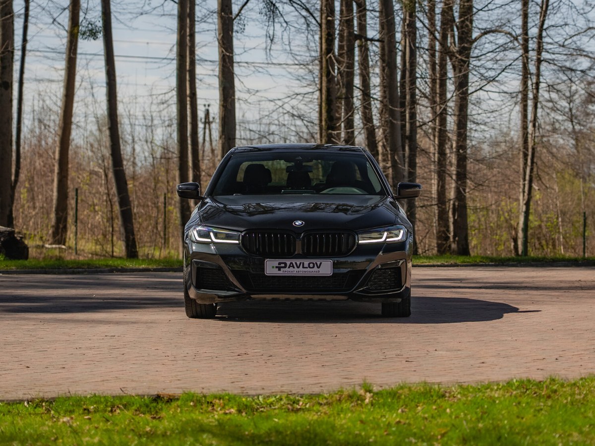 BMW 520d G30 2020 — аренда авто в Калининграде — фото 3