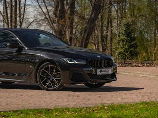 Прокат BMW 520d G30 2020 — аренда авто в Калининграде — фото 1