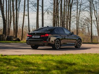 Прокат BMW 520d G30 2020 — аренда авто в Калининграде — фото 5