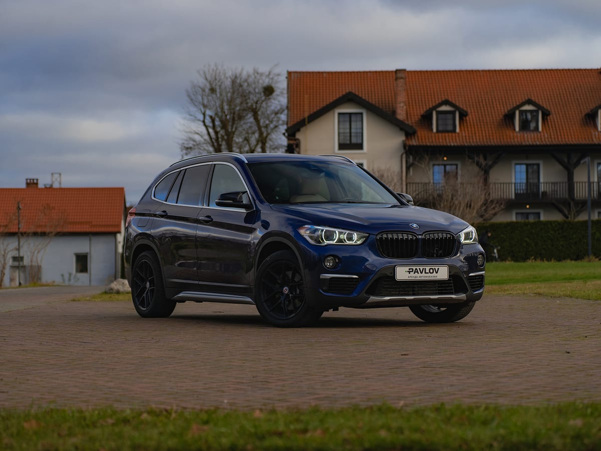 Прокат BMW X1 — аренда авто в Калининграде