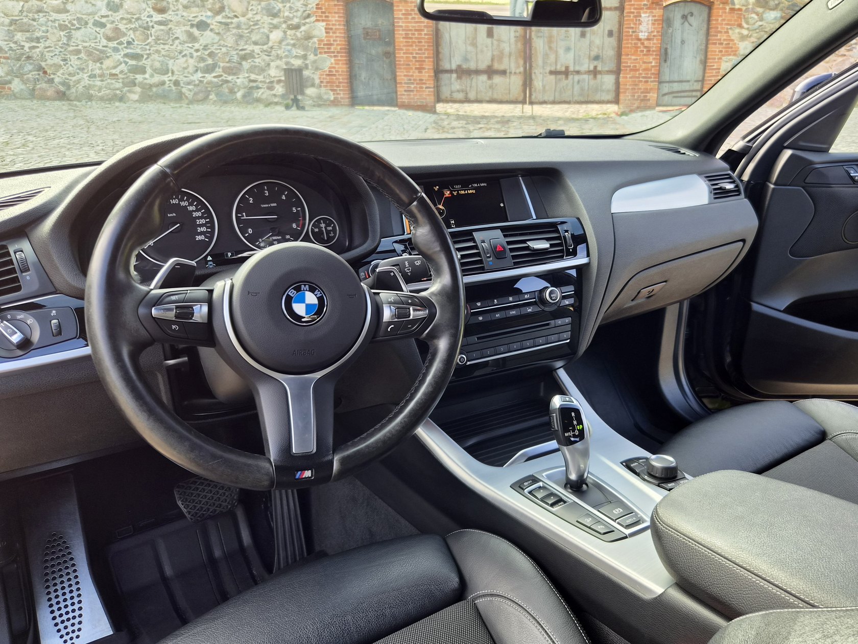 BMW X4 2018 — аренда авто в Калининграде — фото 4