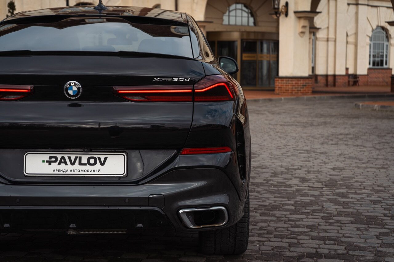 BMW X6 2021 — аренда авто в Калининграде — фото 8