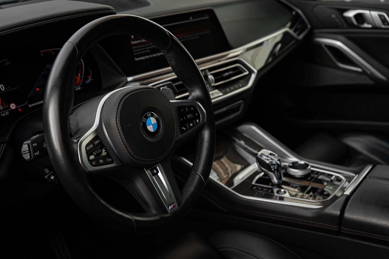 BMW X6 2021 — аренда авто в Калининграде — фото 12