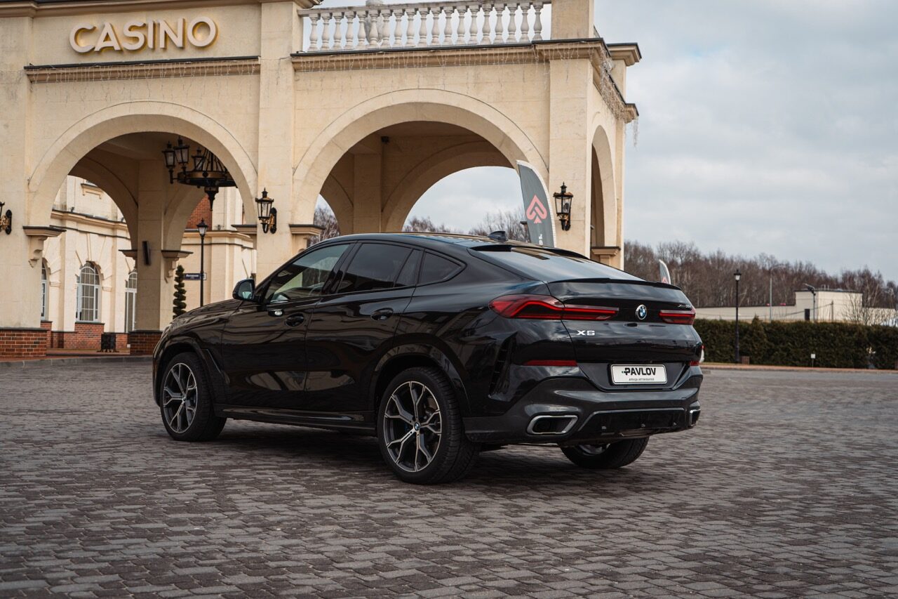 BMW X6 2021 — аренда авто в Калининграде — фото 9