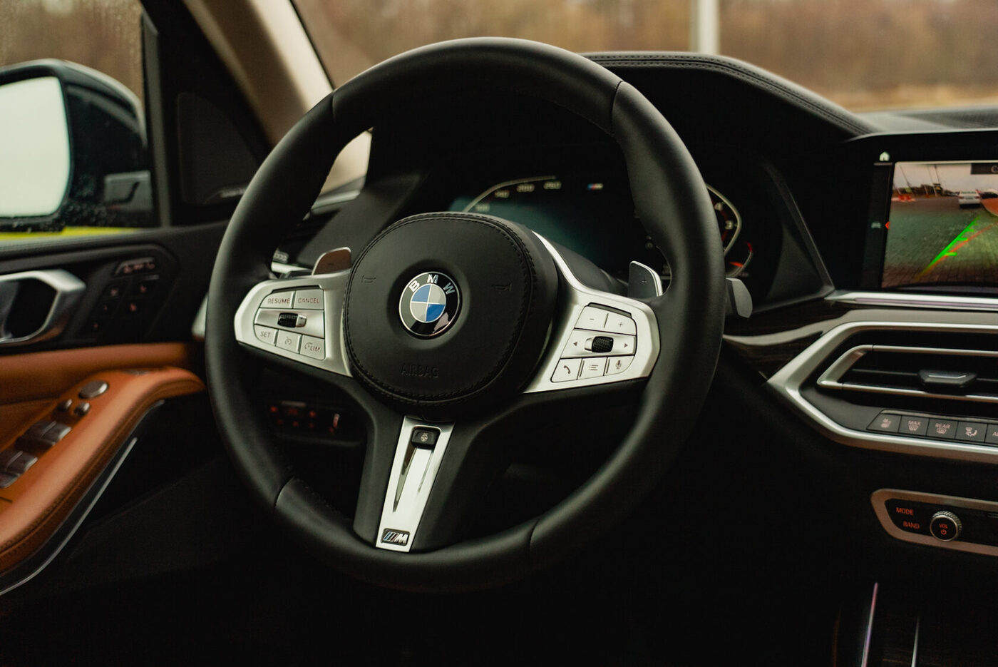 BMW X7 2021 — аренда авто в Калининграде — фото 28