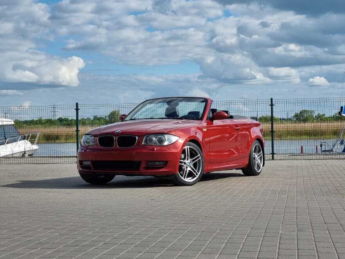 Прокат BMW 120i e88 — аренда авто в Калининграде