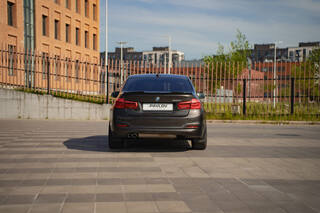 Прокат BMW 3 F30 — аренда авто в Калининграде — фото 7