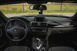 Прокат BMW 3 F30 — аренда авто в Калининграде — фото 13