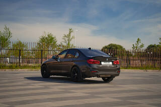 Прокат BMW 3 F30 — аренда авто в Калининграде — фото 3