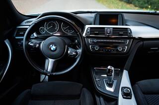 Прокат BMW 3 F30 — аренда авто в Калининграде — фото 11