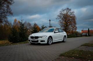Прокат BMW 3 F30 — аренда авто в Калининграде — фото 5