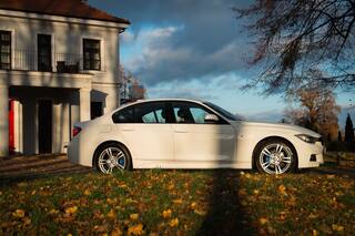 Прокат BMW 3 F30 — аренда авто в Калининграде — фото 17