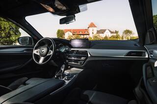 Прокат BMW 5 — аренда авто в Калининграде — фото 12
