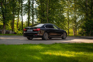 Прокат BMW 7 — аренда авто в Калининграде — фото 11