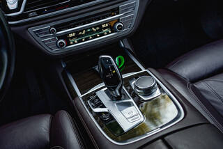 Прокат BMW 7 — аренда авто в Калининграде — фото 30
