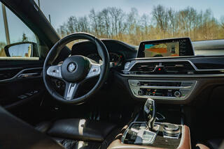 Прокат BMW 730d — аренда авто в Калининграде — фото 16