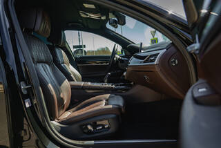 Прокат BMW 730d — аренда авто в Калининграде — фото 15