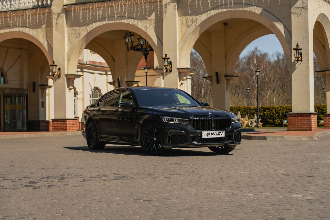 BMW 730d 2019 — аренда авто в Калининграде — фото 2