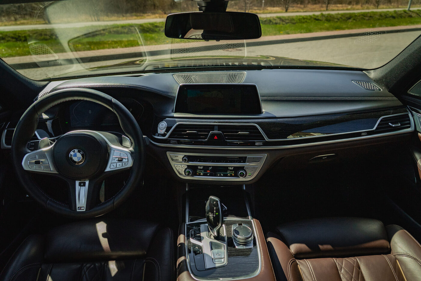 BMW 730d 2019 — аренда авто в Калининграде — фото 18