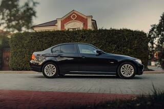 Прокат BMW 3 E90 Black — аренда авто в Калининграде — фото 3