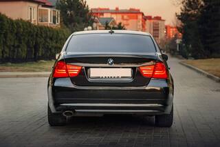 Прокат BMW 3 E90 Black — аренда авто в Калининграде — фото 5