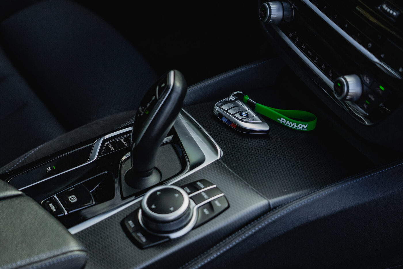 BMW 520D XDRIVE G30 2018 — аренда авто в Калининграде — фото 14