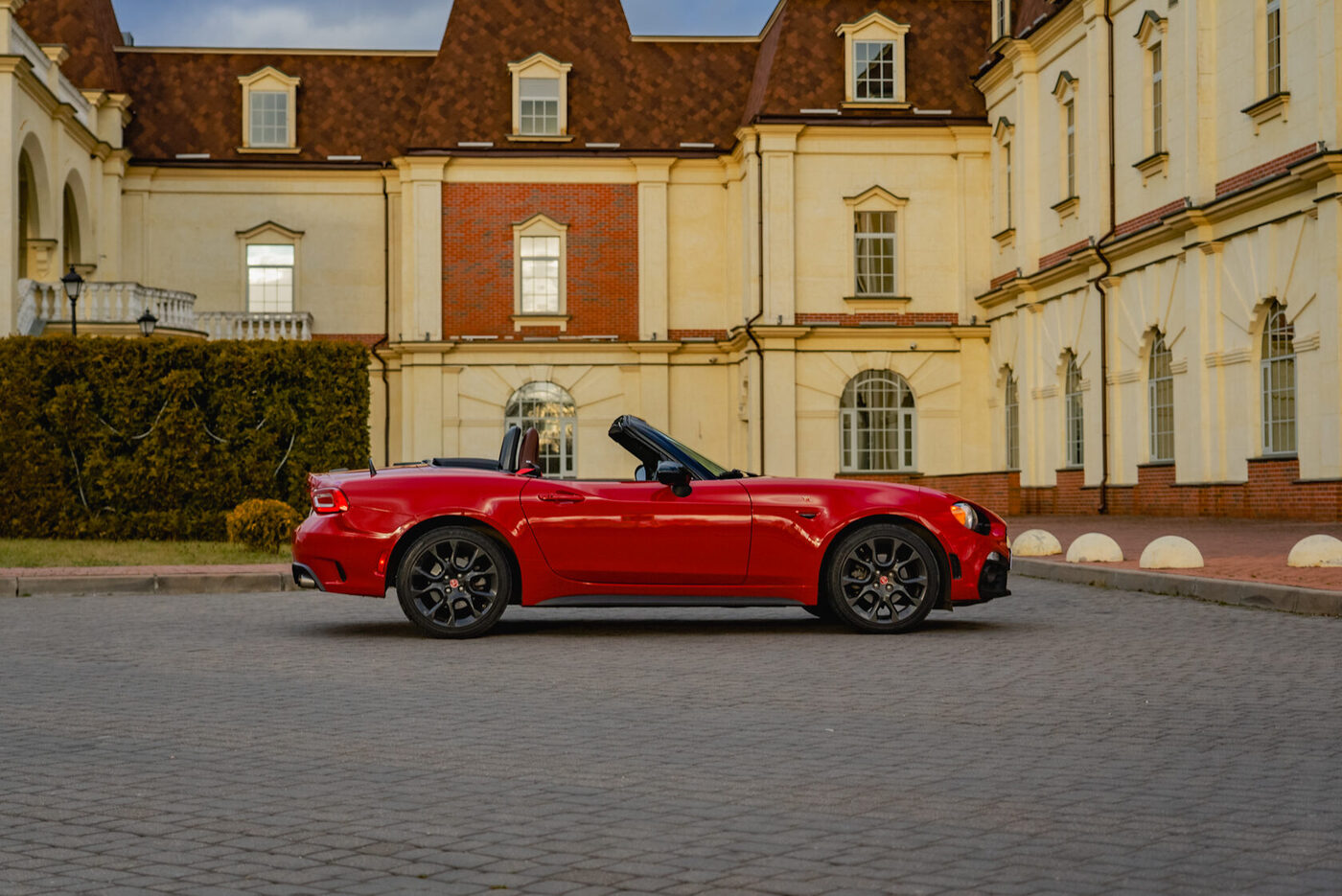 Fiat 124 Abarth cabrio 2016 — аренда авто в Калининграде — фото 7