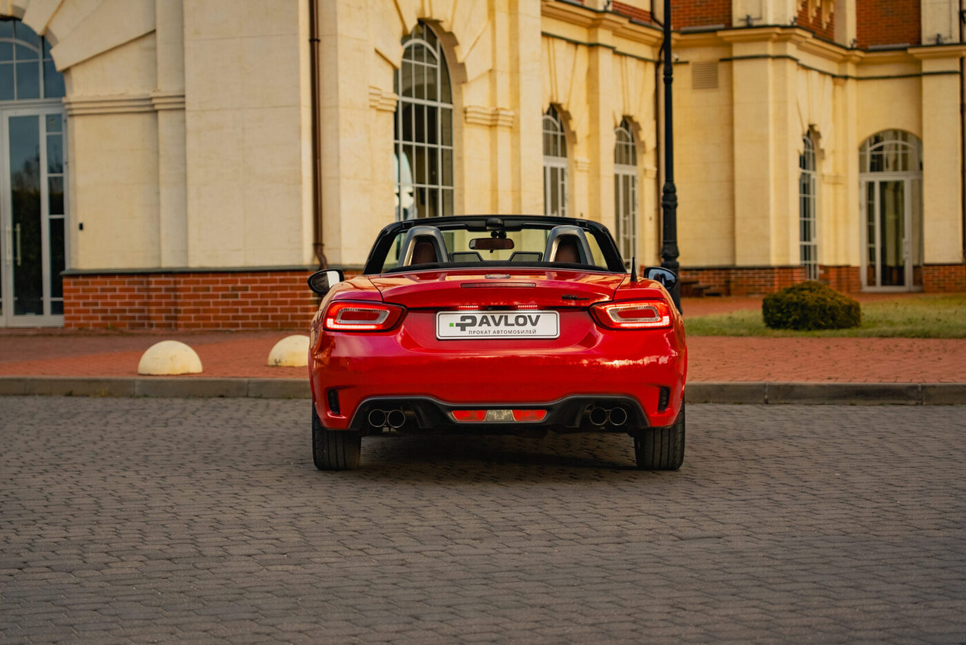Fiat 124 Abarth cabrio 2016 — аренда авто в Калининграде — фото 5