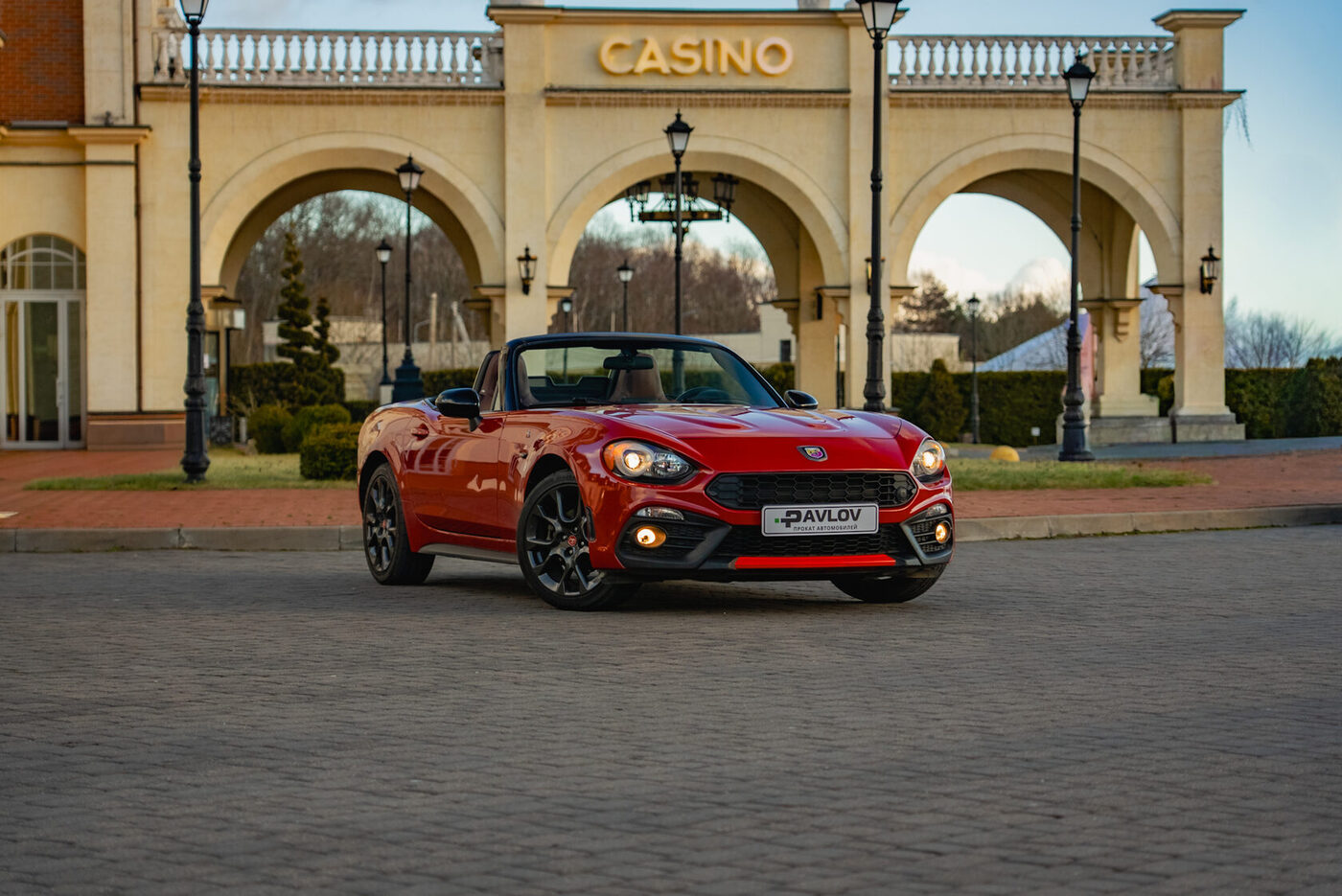 Fiat 124 Abarth cabrio 2016 — аренда авто в Калининграде — фото 13