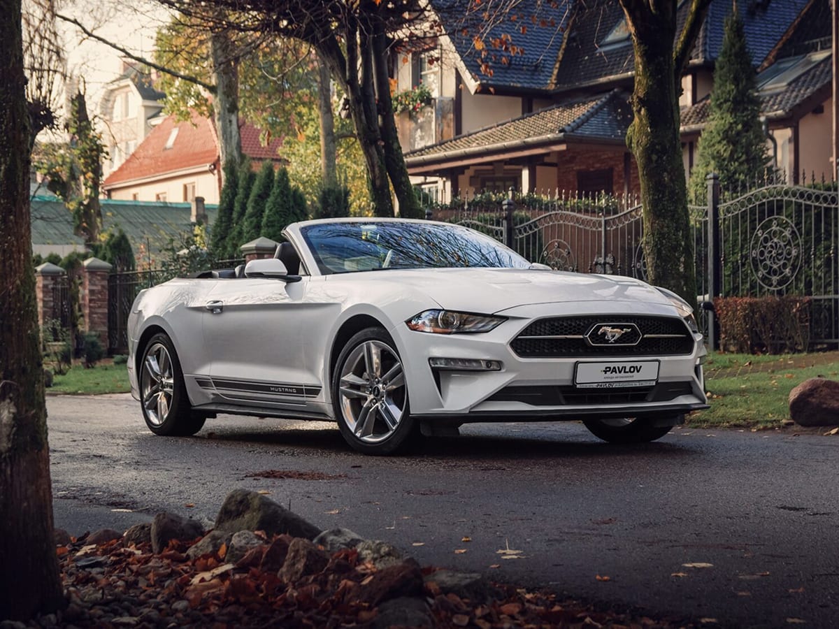 Прокат Ford Mustang cabrio 2021 — аренда авто в Калининграде
