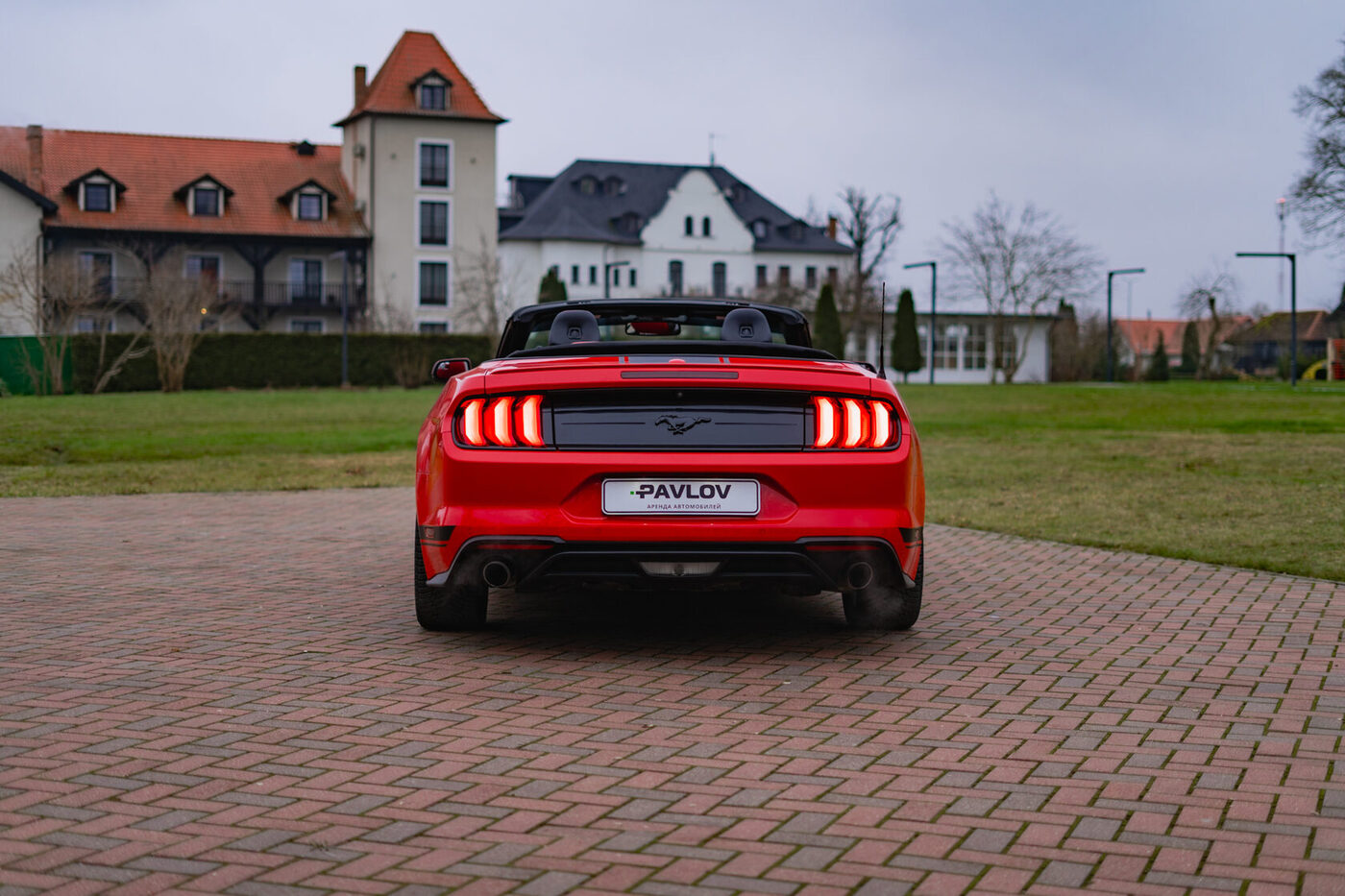 Ford Mustang cabrio 2019 — аренда авто в Калининграде — фото 12