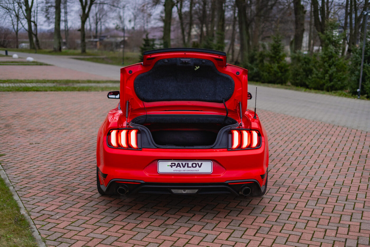 Ford Mustang cabrio 2019 — аренда авто в Калининграде — фото 22