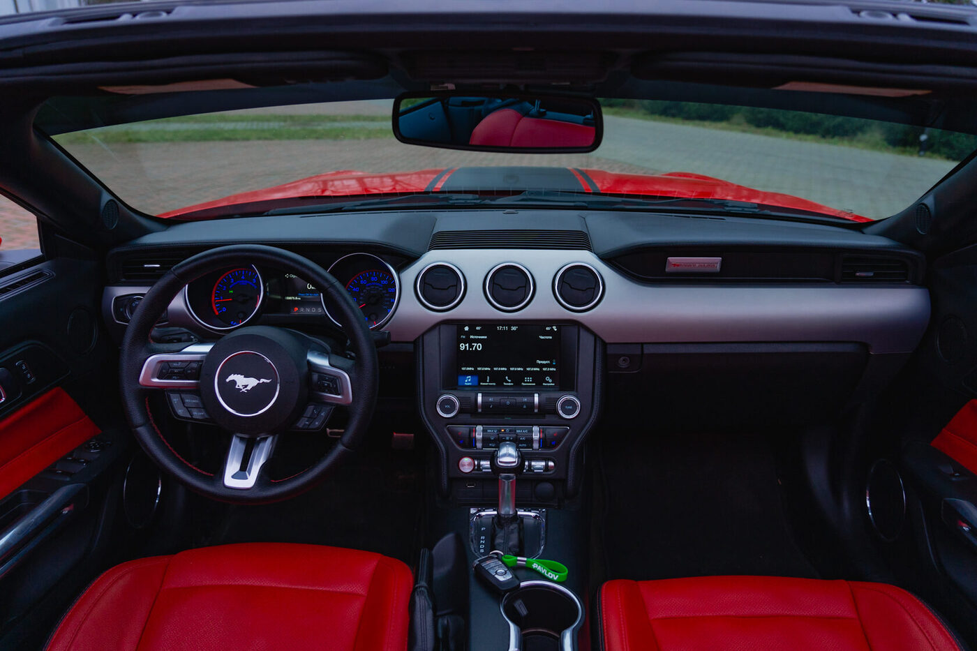 Ford Mustang cabrio 2019 — аренда авто в Калининграде — фото 17
