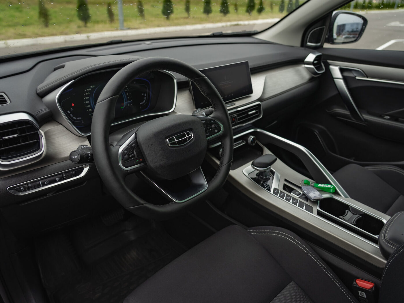 Geely Coolray 2023 — аренда авто в Калининграде — фото 21