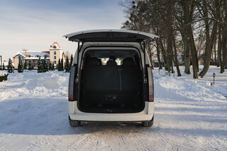 Прокат Hyundai Staria — аренда авто в Калининграде — фото 7