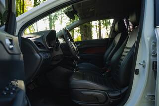 Прокат Hyundai Solaris — аренда авто в Калининграде — фото 16