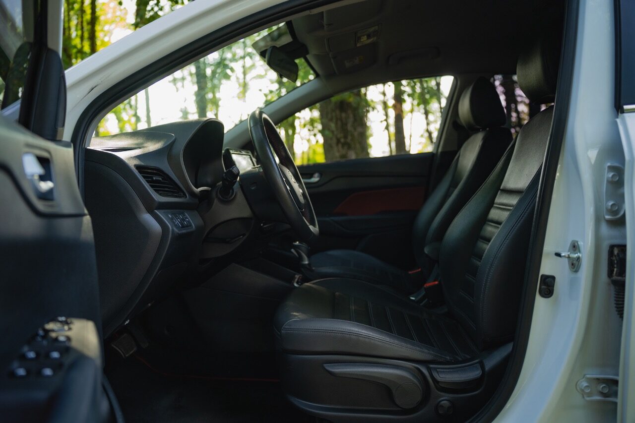 Hyundai Solaris 2022 — аренда авто в Калининграде — фото 16