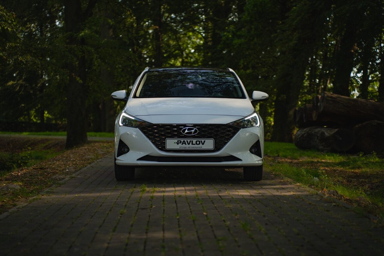 Hyundai Solaris 2022 — аренда авто в Калининграде — фото 2