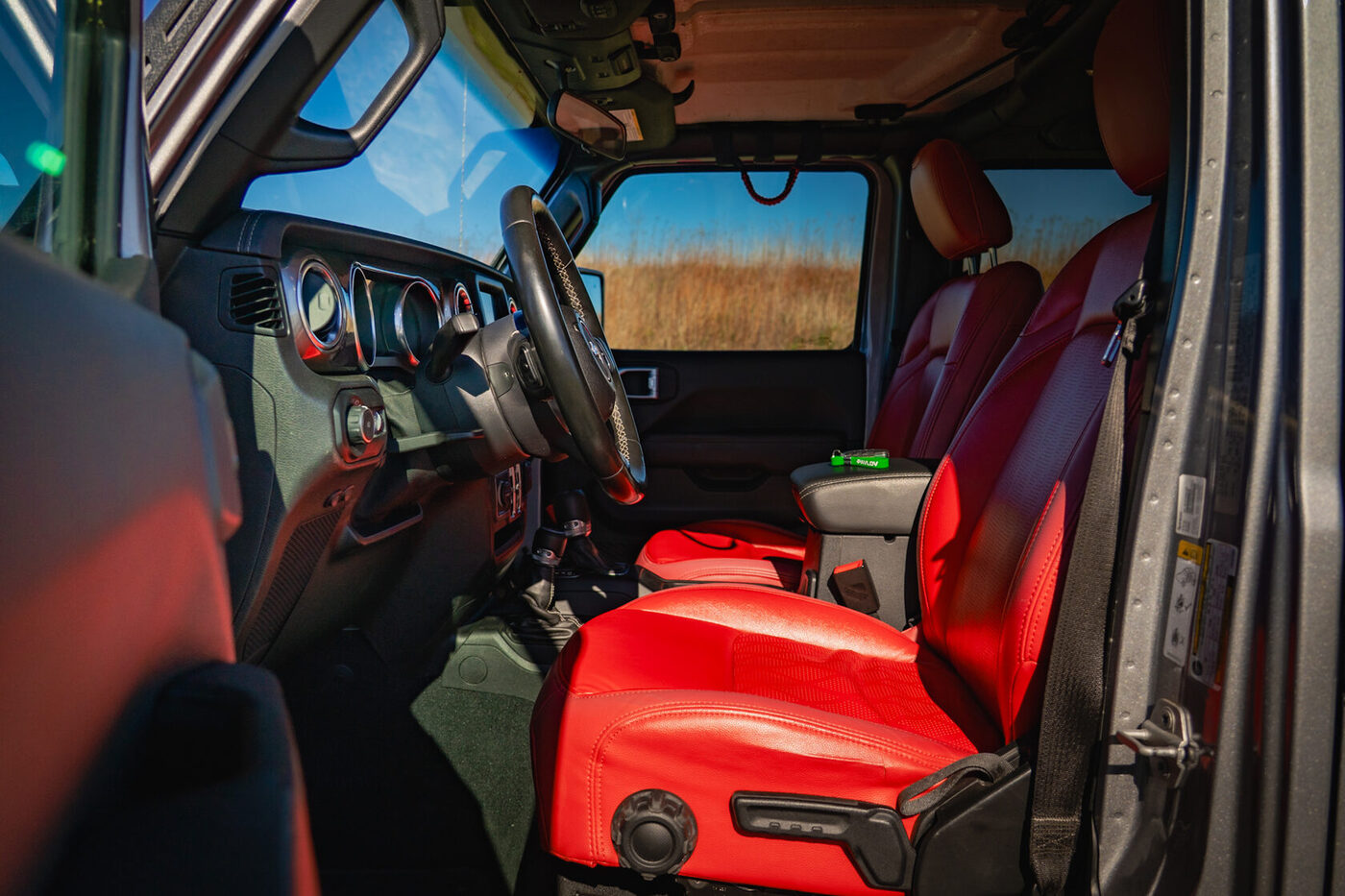 Jeep Wrangler cabrio 2019 — аренда авто в Калининграде — фото 9