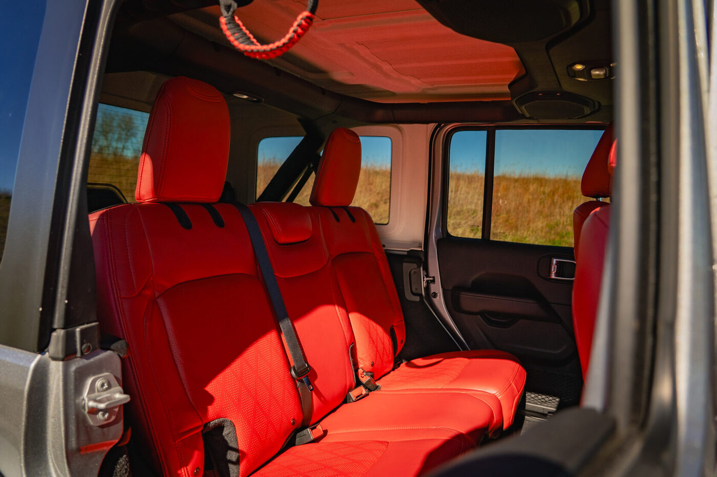 Jeep Wrangler cabrio 2019 — аренда авто в Калининграде — фото 17