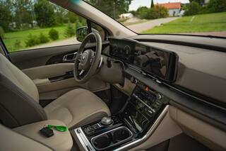 Прокат Kia Carnival — аренда авто в Калининграде — фото 14