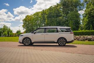Прокат Kia Carnival — аренда авто в Калининграде — фото 6