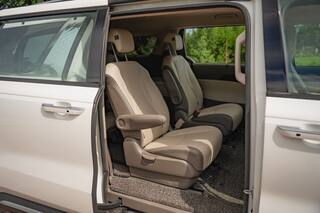 Прокат Kia Carnival — аренда авто в Калининграде — фото 12
