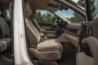 Прокат Kia Carnival — аренда авто в Калининграде — фото 13