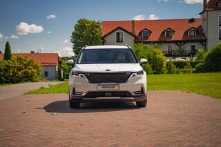 Прокат Kia Carnival — аренда авто в Калининграде — фото 3