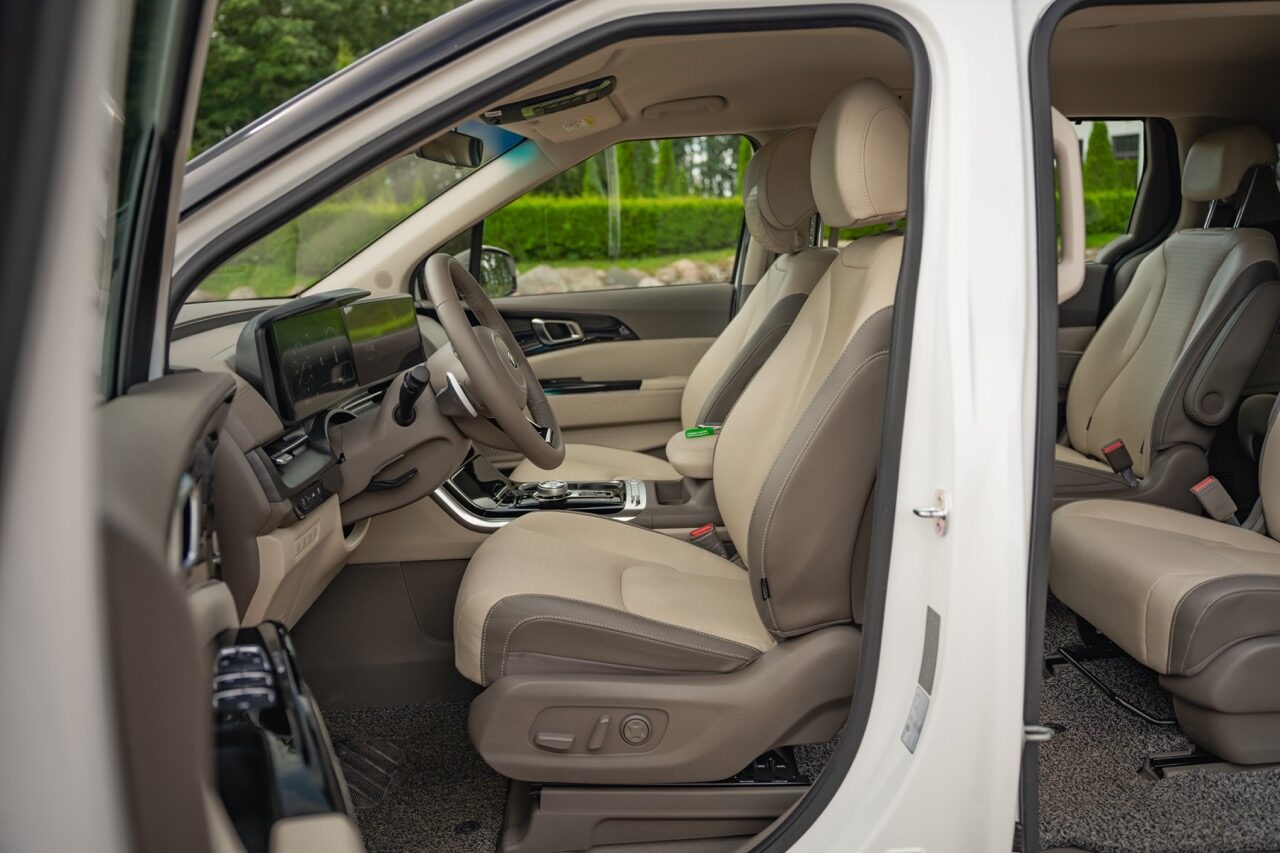 Kia Carnival 2020 — аренда авто в Калининграде — фото 17