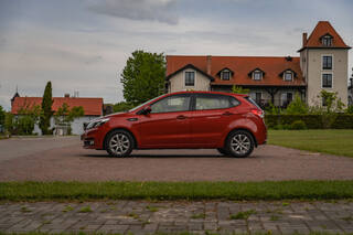 Прокат KIA RIO — аренда авто в Калининграде — фото 4