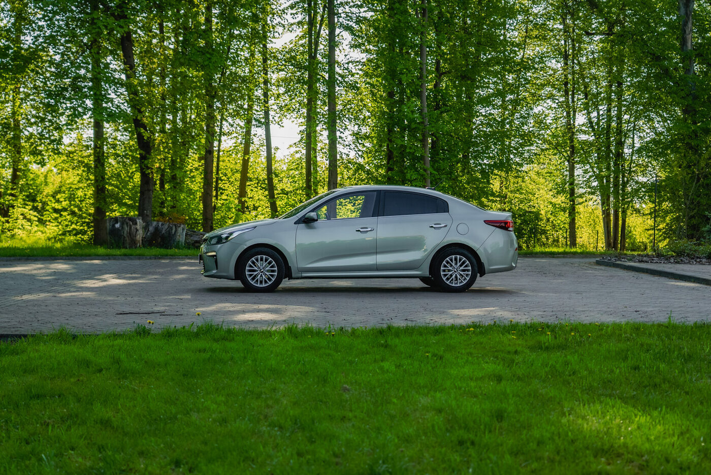 Kia Rio 2019 — аренда авто в Калининграде — фото 4