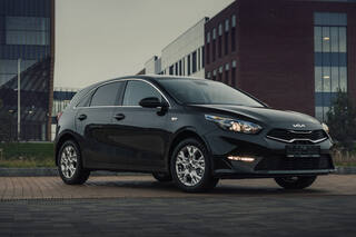 Прокат Kia Ceed — аренда авто в Калининграде — фото 2